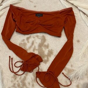 Majorelle long sleeved crop top